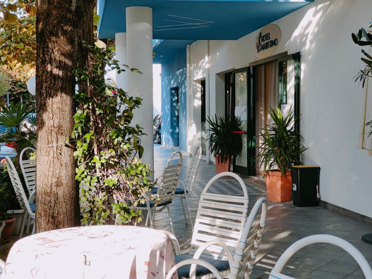 Hotel Marittimo Rimini Bagian luar foto
