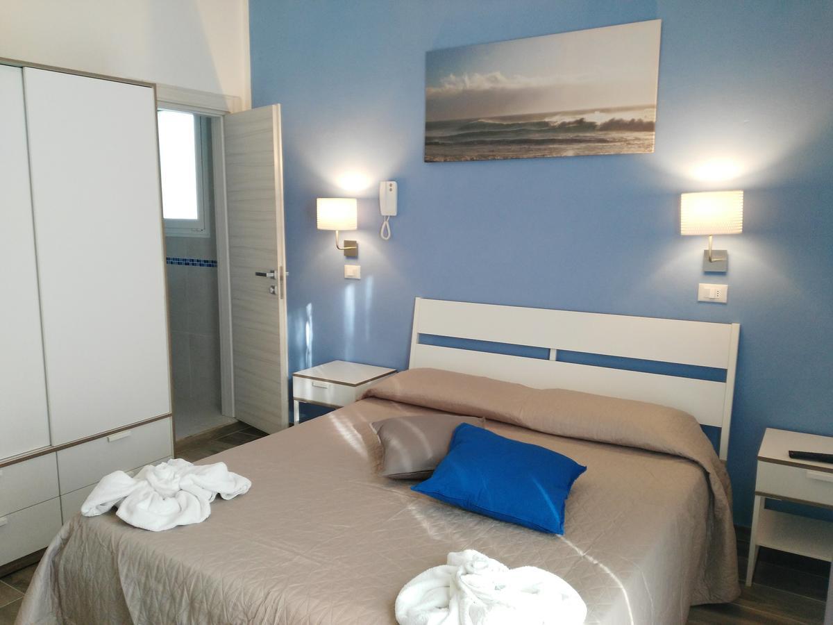 Hotel Marittimo Rimini Bagian luar foto